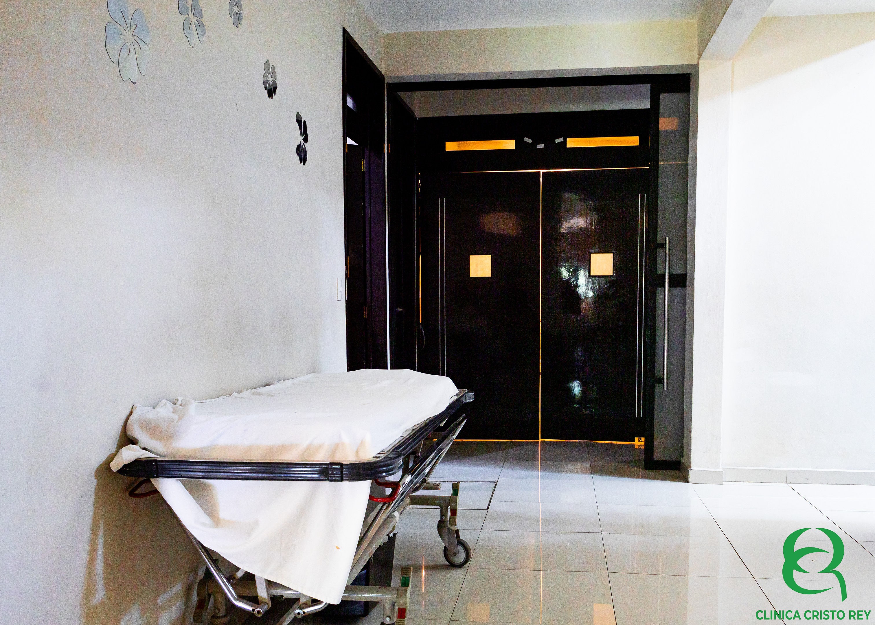 Pasillo principal del primer piso