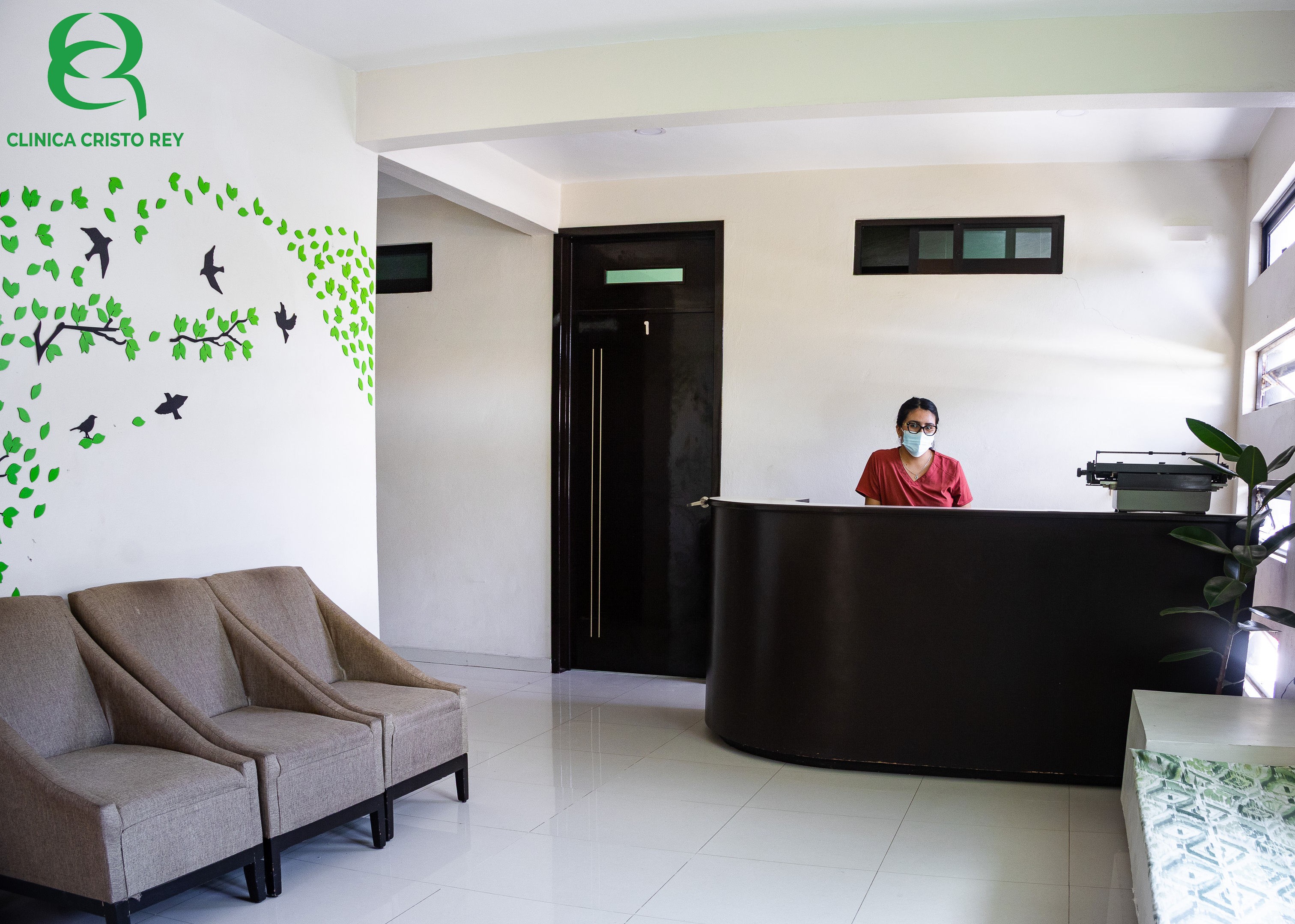 Recepción de hospitalización piso 2